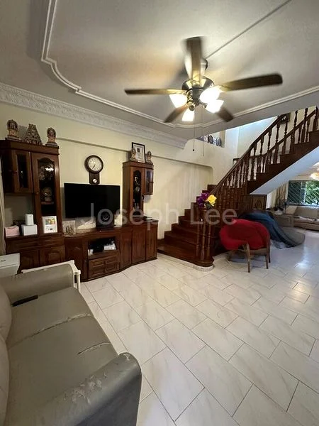 Maisonette HDB for Rent in  858 Tampines Avenue 5 - Image 18