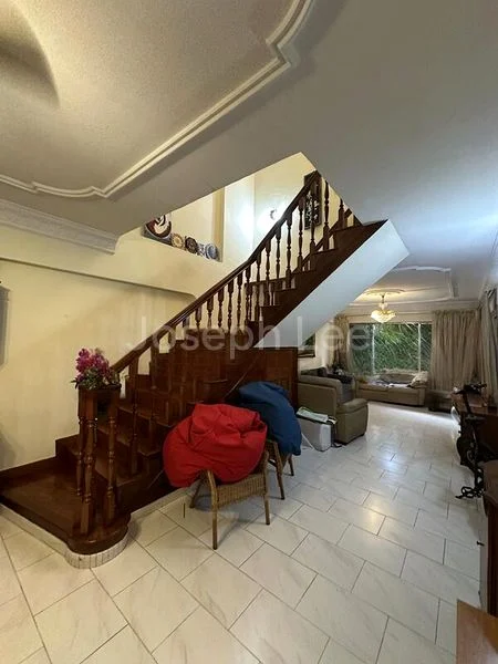 Maisonette HDB for Rent in  858 Tampines Avenue 5 - Image 17