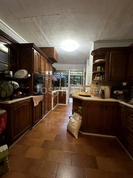 Maisonette HDB for Rent in  858 Tampines Avenue 5 - Image 5