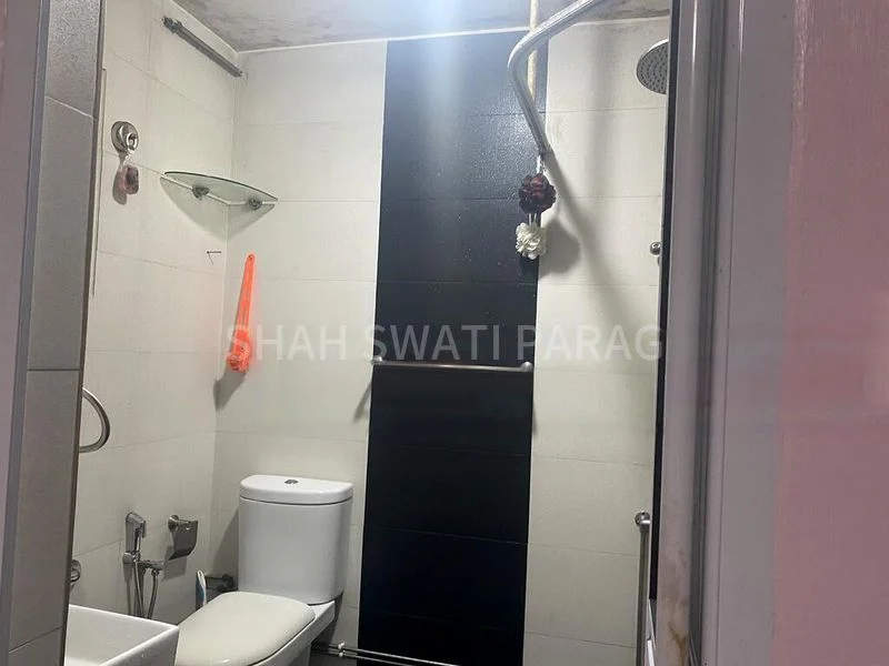 Jumbo HDB for Rent in  498D Tampines Street 45 - Image 8