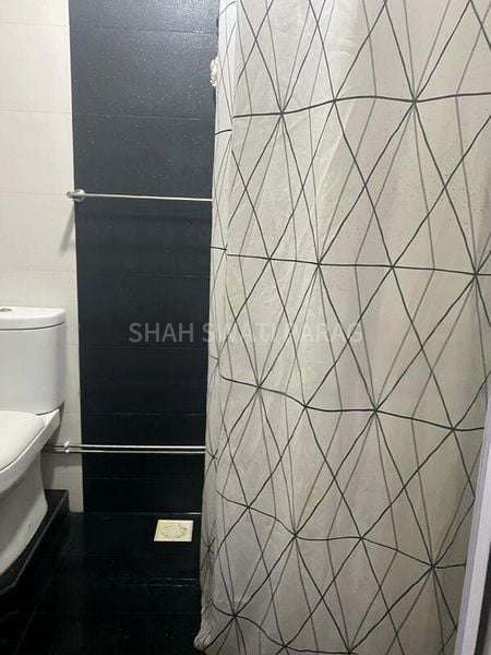 Jumbo HDB for Rent in  498D Tampines Street 45 - Image 9