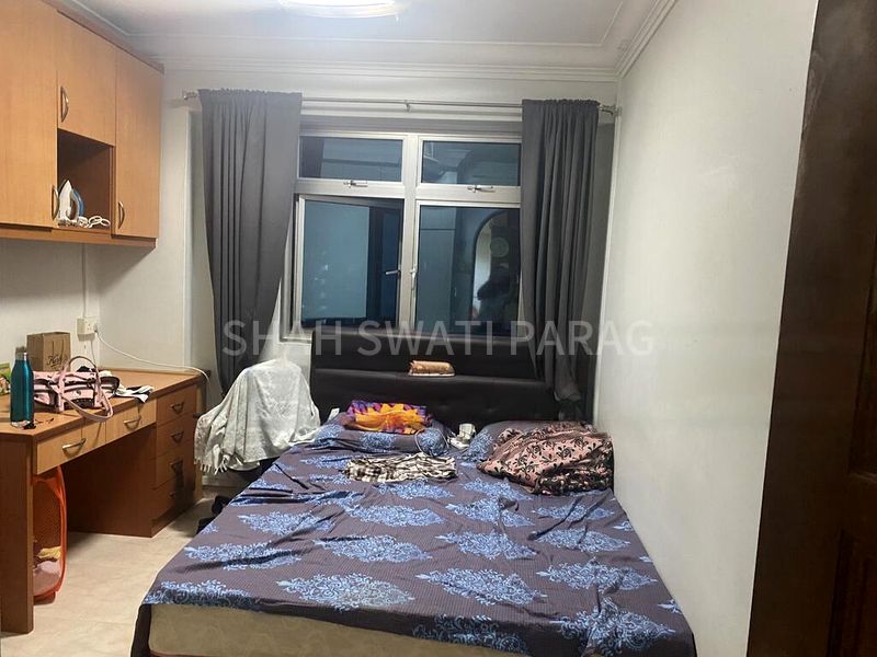 Jumbo HDB for Rent in  498D Tampines Street 45 - Image 3