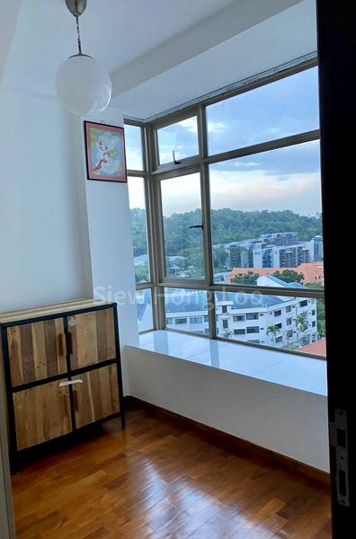 3 Bed Apartment (Condo) for Rent in  Crystal Heights - Image 4