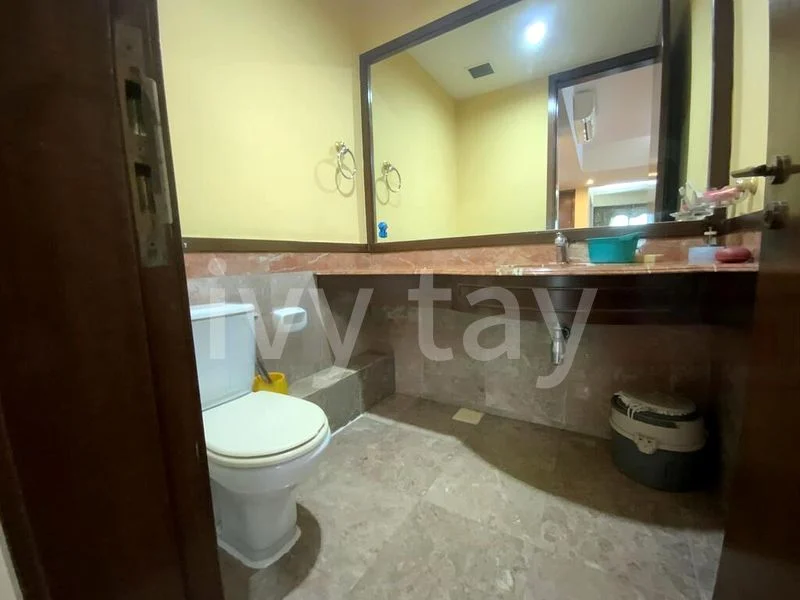 Room (Condo) for Rent in  Maple Woods - Image 1