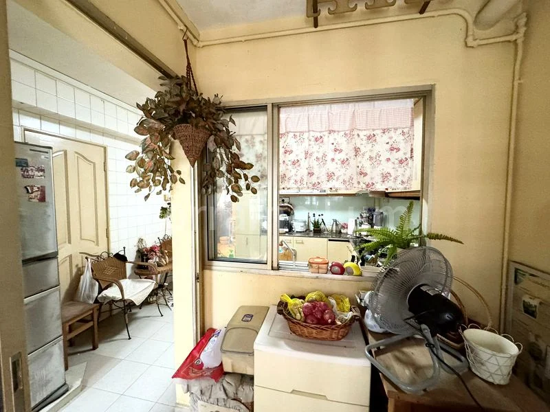 Executive HDB for Sale in 757 Choa Chu Kang North 5 - Image 9