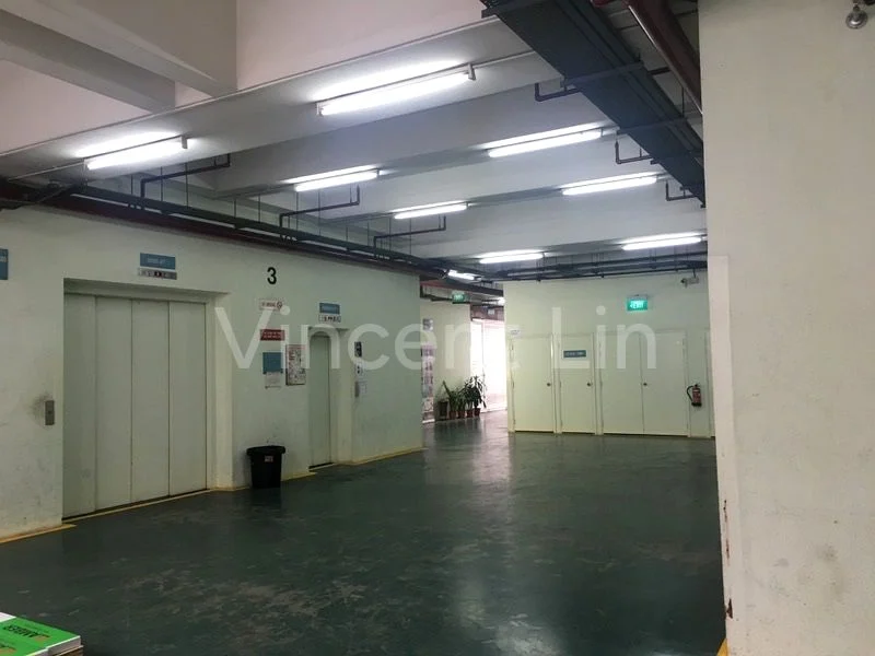 Light Industrial (B1) for Rent in  Tat Ann Building - Image 4