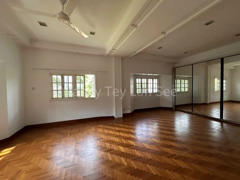 5 Bed Bungalow (Landed) for Rent in  Peirce Road - Image 6