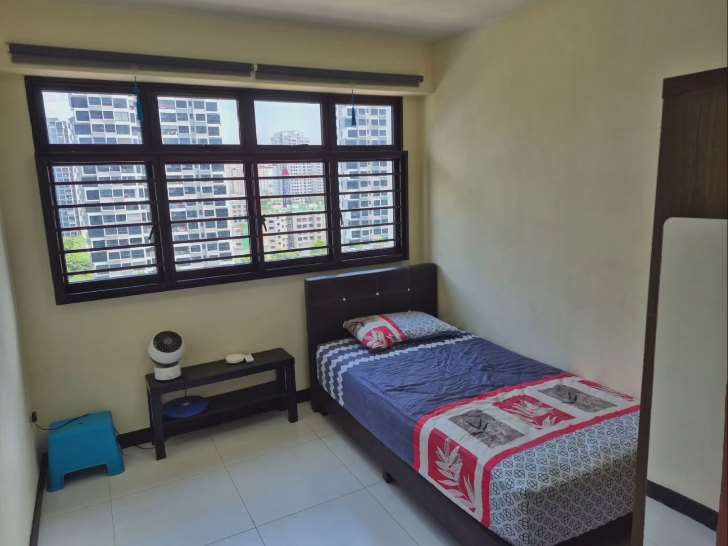 Common Room (HDB) for Rent in  471A Fernvale Street - Image 7
