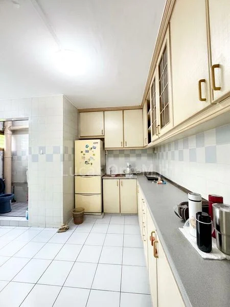 Maisonette HDB for Sale in  231 Bishan Street 23 - Image 4