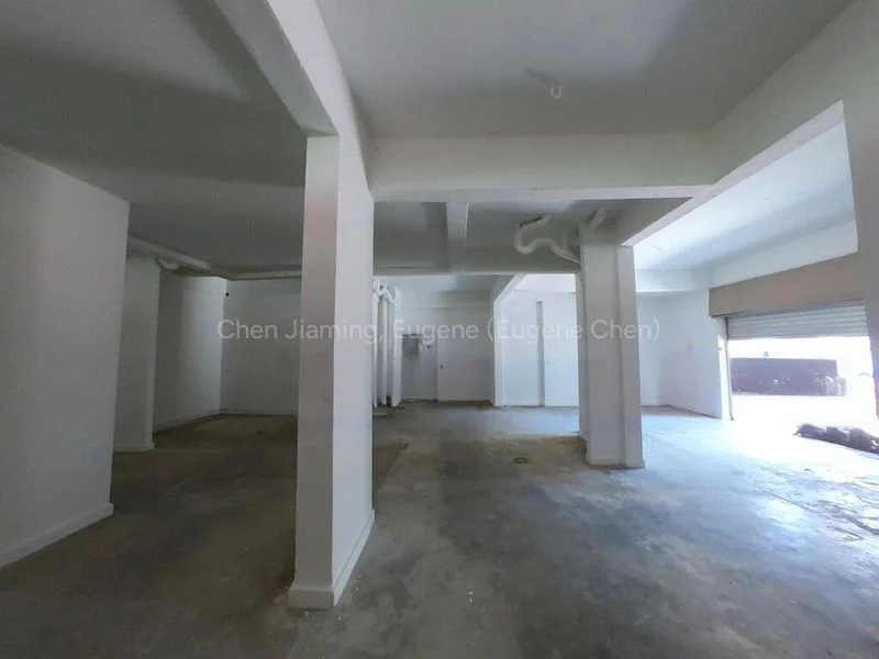 Shop / Shophouse for Rent: 683 Tessensohn Road - Image 1