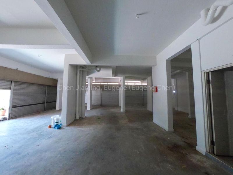 Shop / Shophouse for Rent: 683 Tessensohn Road - Image 4