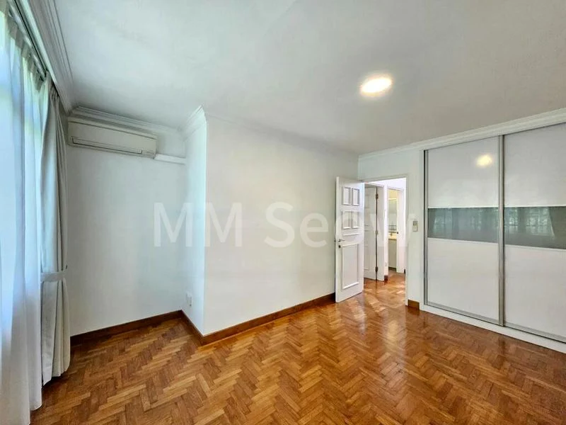 3 Bed Cluster House (Landed) for Rent in  Chancery Grove - Image 6