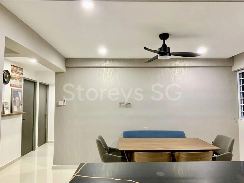 5 Room (5STD) HDB for Sale in  101 Ang Mo Kio Avenue 3 - Image 5