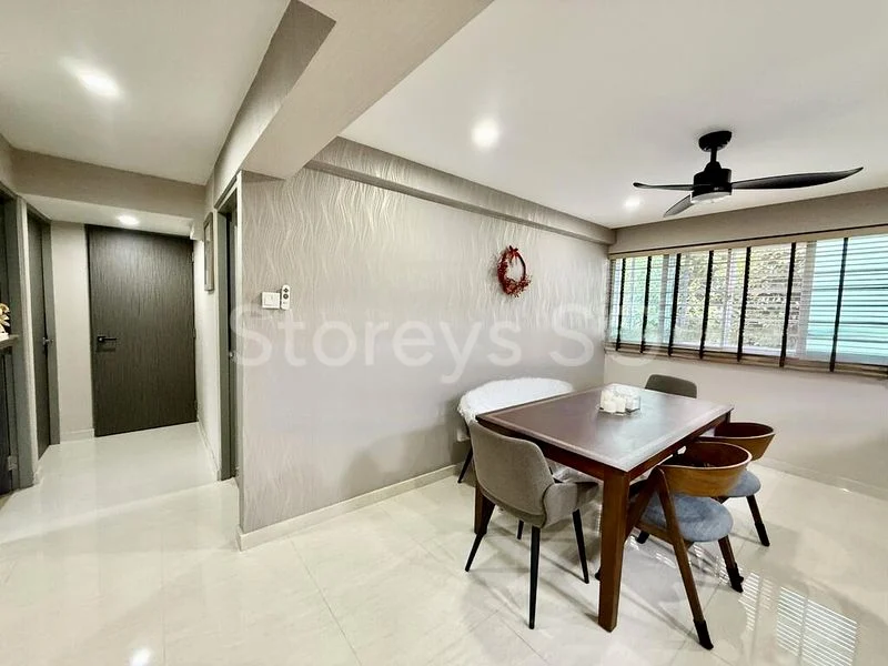 5 Room (5STD) HDB for Sale in  101 Ang Mo Kio Avenue 3 - Image 2