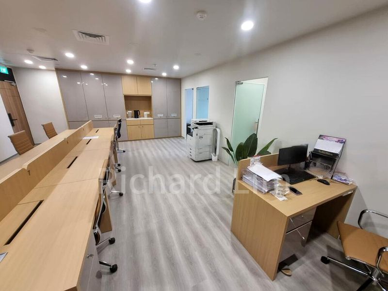 Other Retail for Rent: Far East Shopping Centre - Image 4