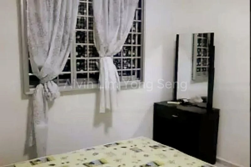 Common Room (HDB) for Rent in 498F Tampines Street 45 - Image 4