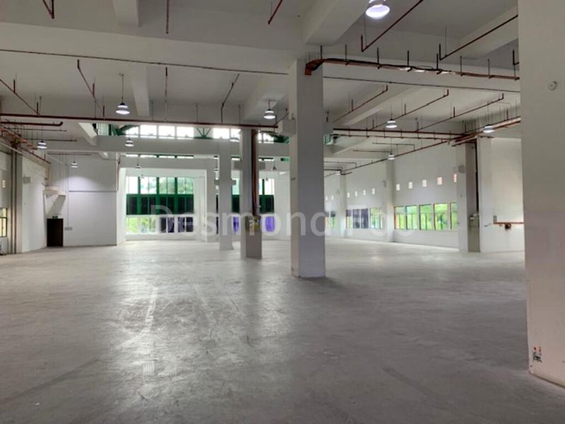 Light Industrial (B1) for Rent: 6m high specs, near Macpherson MRT - Image 2