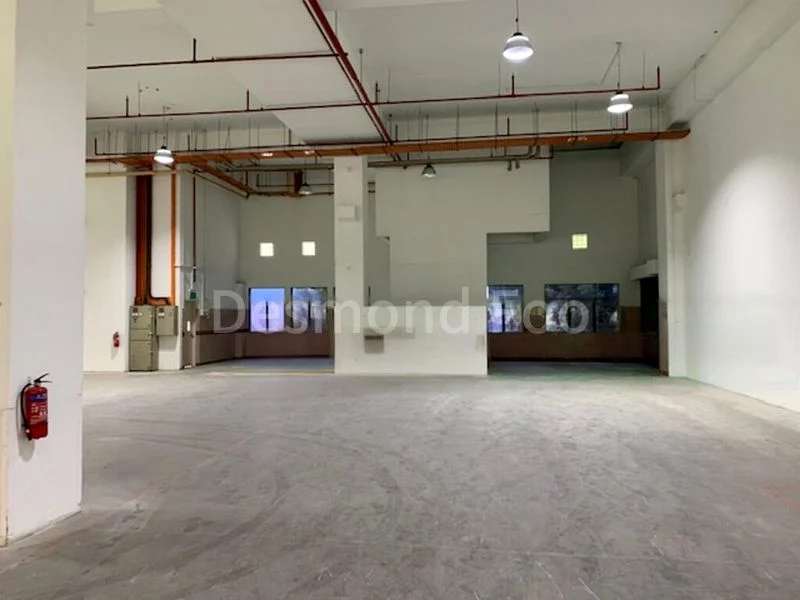 Light Industrial (B1) for Rent: 6m high specs, near Macpherson MRT - Image 3
