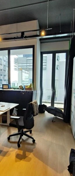 Light Industrial (B1) for Rent: CT Hub - Image 1