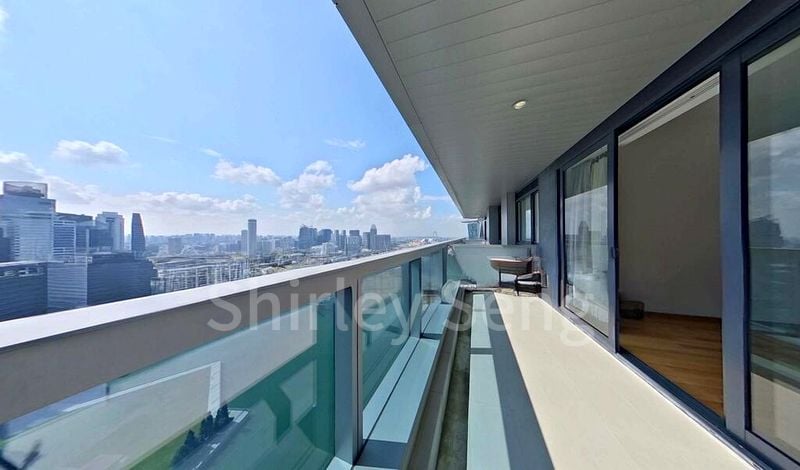 4 Bed Condo for Sale in  Marina Bay Residences - Image 2