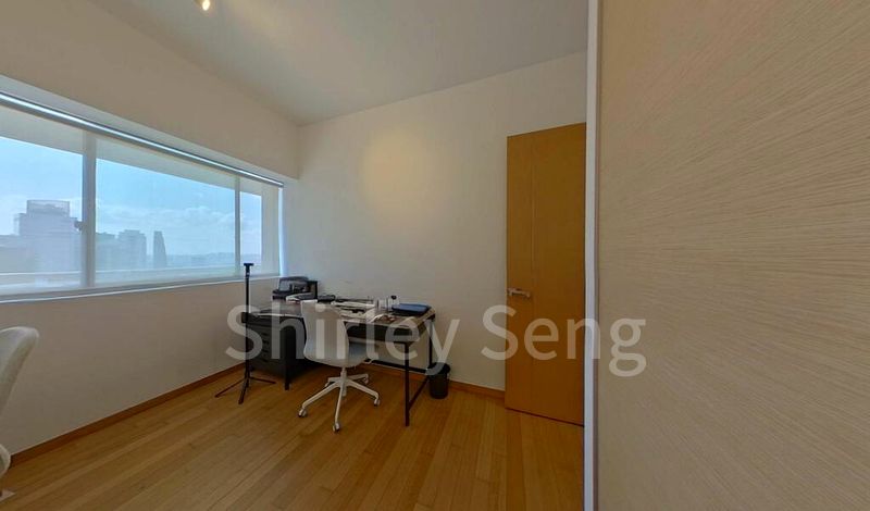 4 Bed Condo for Sale in  Marina Bay Residences - Image 7