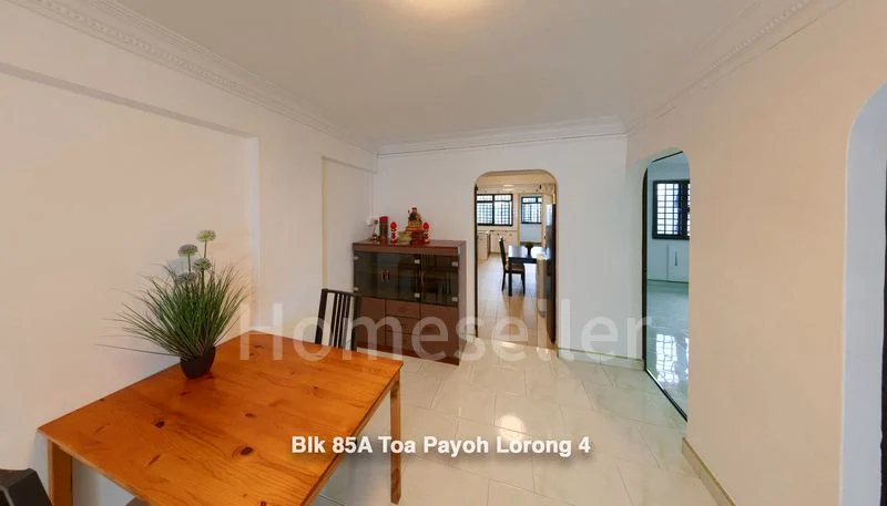 3 Room (3I) HDB for Sale in 85A Lorong 4 Toa Payoh - Image 1