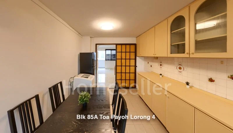3 Room (3I) HDB for Sale in 85A Lorong 4 Toa Payoh - Image 2