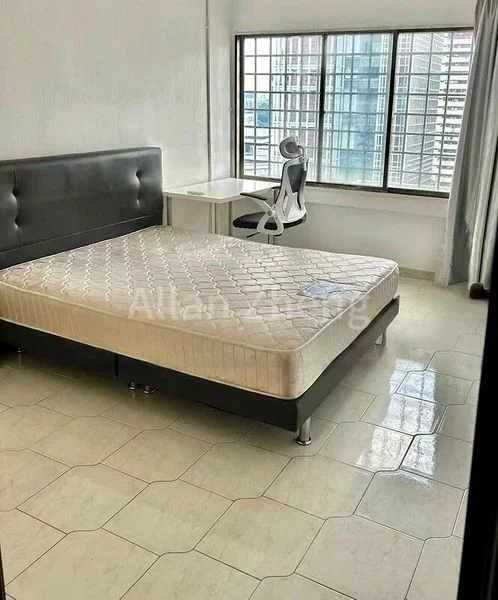 3 Bed Apartment (Condo) for Sale in  People's Park Complex - Image 6