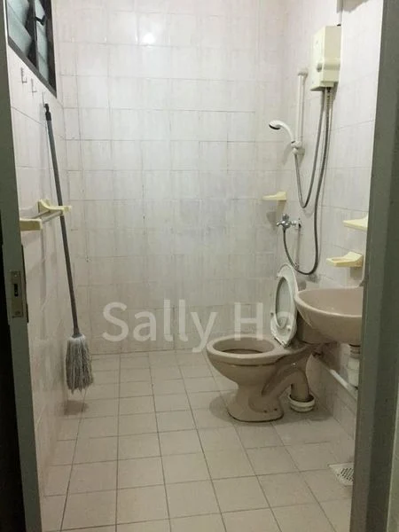 4 Room (4A) HDB for Rent in  899B Woodlands Drive 50 - Image 12