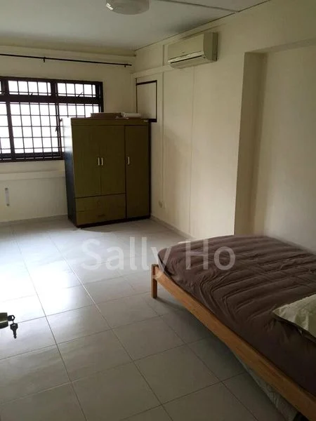 4 Room (4A) HDB for Rent in  899B Woodlands Drive 50 - Image 1