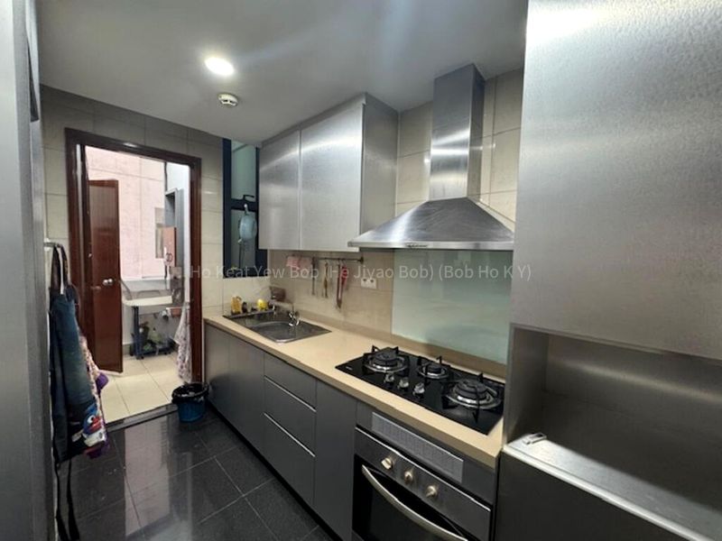 2 Bed Condo for Rent in  River Place - Image 2