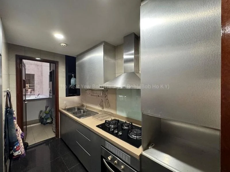 2 Bed Condo for Rent in  River Place - Image 12