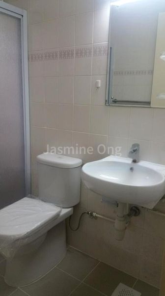 2 Bed Condo for Rent in Bayshore Park - Image 8