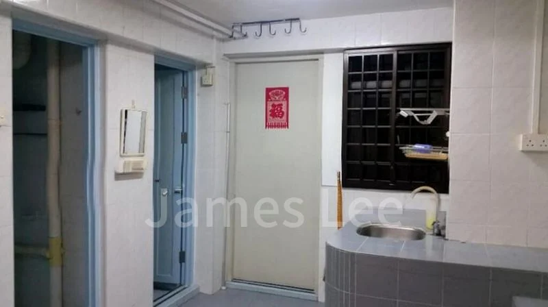 3 Room (3I) HDB for Rent in  24 Sin Ming Road - Image 2