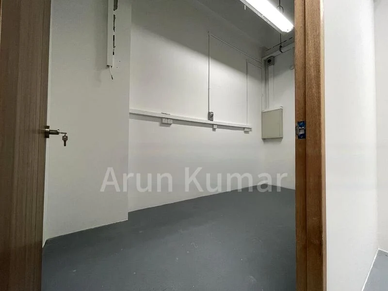 Light Industrial (B1) for Rent: Primz Bizhub - Image 3