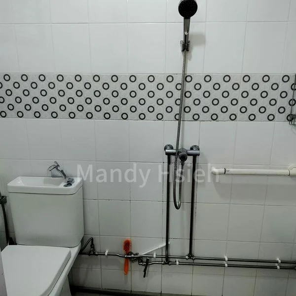 Master Room (HDB) for Rent in 641 Yishun Street 61 - Image 2