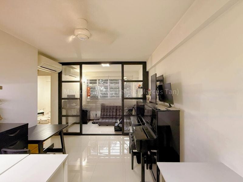 3 Room (3A) HDB for Sale in 188C Bedok North Street 4 - Image 1