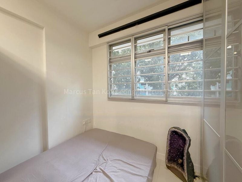 3 Room (3A) HDB for Sale in 188C Bedok North Street 4 - Image 2