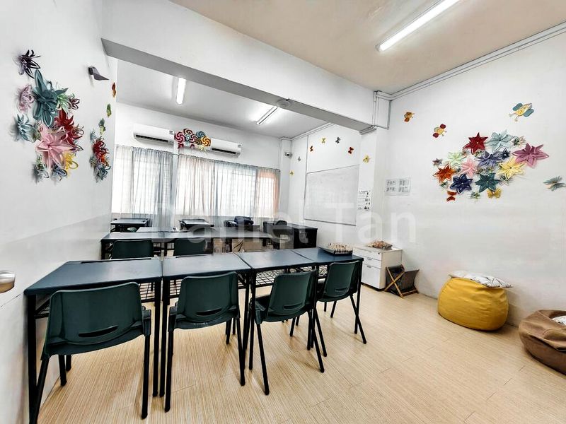 Office for Sale: Boon Liew Building - Image 10