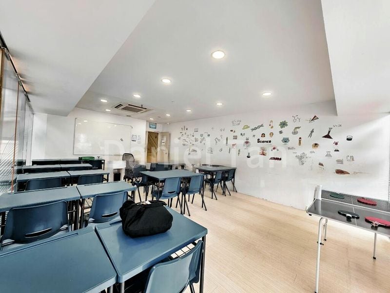 Office for Sale: Boon Liew Building - Image 7