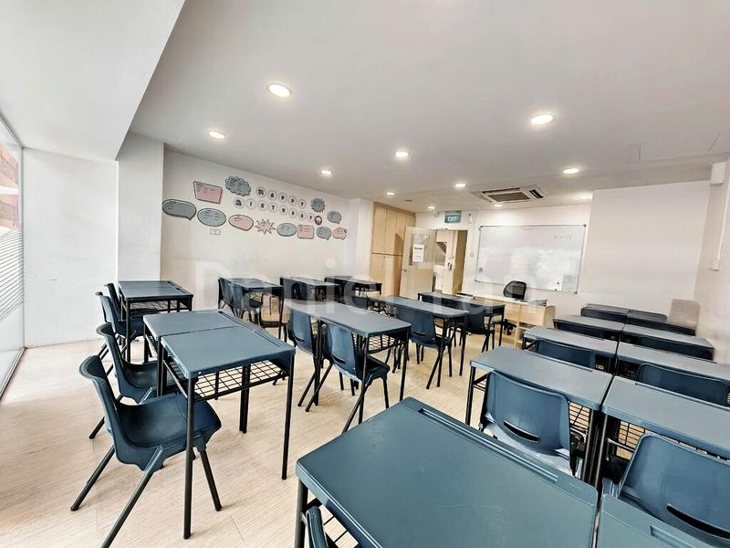 Office for Sale: Boon Liew Building - Image 5