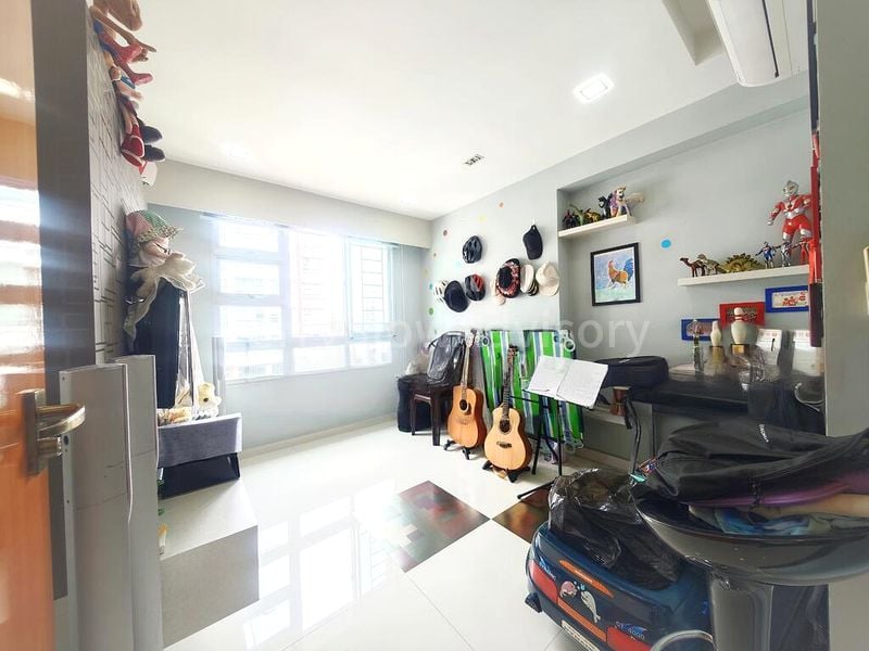 4 Room (4A) HDB for Sale in  612D Punggol Drive - Image 10