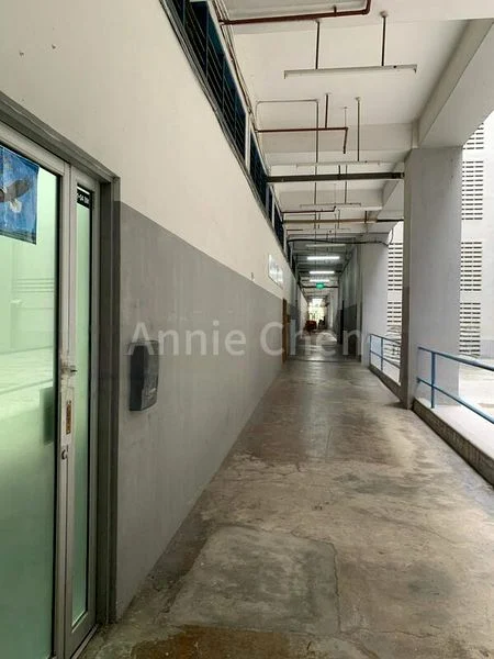 Light Industrial (B1) for Rent: Sindo Industrial Building - Image 1