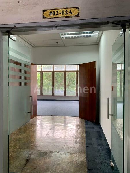 Light Industrial (B1) for Rent: Sindo Industrial Building - Image 4