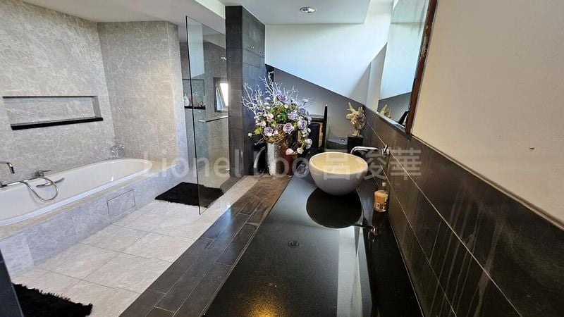 4 Bed Bungalow (Landed) for Sale in Coral Island - Image 2