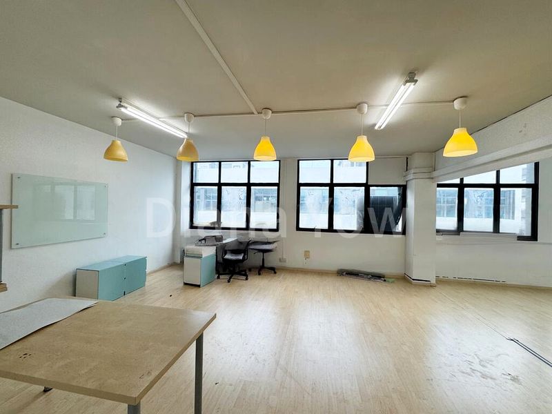 Factory / Workshop (B2) for Rent: Shun Li Industrial Park - Image 1