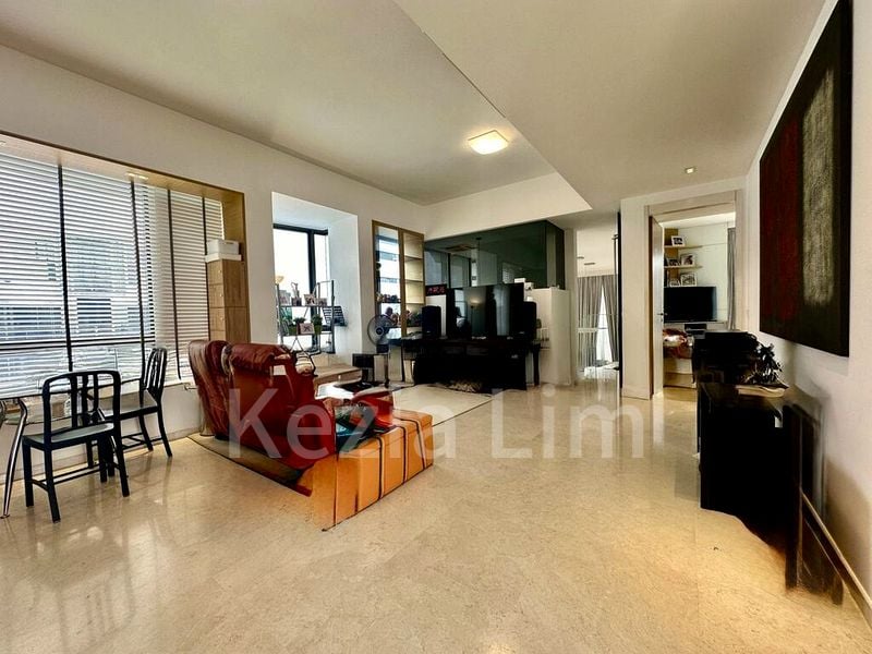 4 Bed Condo for Sale in  Trilight - Image 5