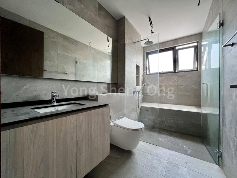 6 Bed Semi-Detached House (Landed) for Sale in  Kembangan Gardens - Image 8