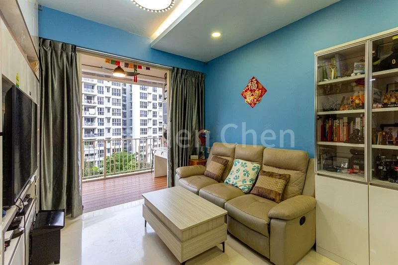 3 Bed Executive Condo for Sale in Watercolours - Image 3