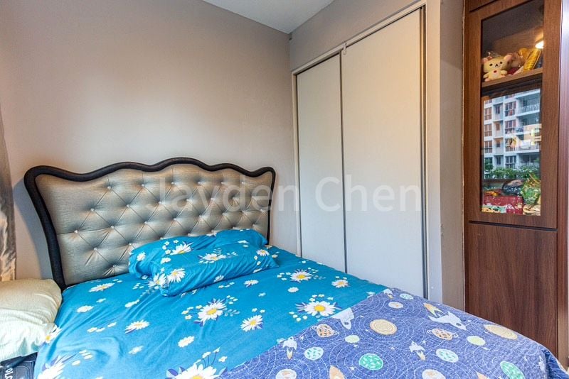 3 Bed Executive Condo for Sale in Watercolours - Image 9